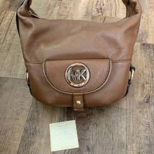 MICHAEL KORS Fulton Large Leather Hobo Bucket Bag